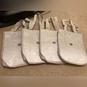 🍋 NEW!!! LULULEMON SMALL TOTE BAGS - Qty 4